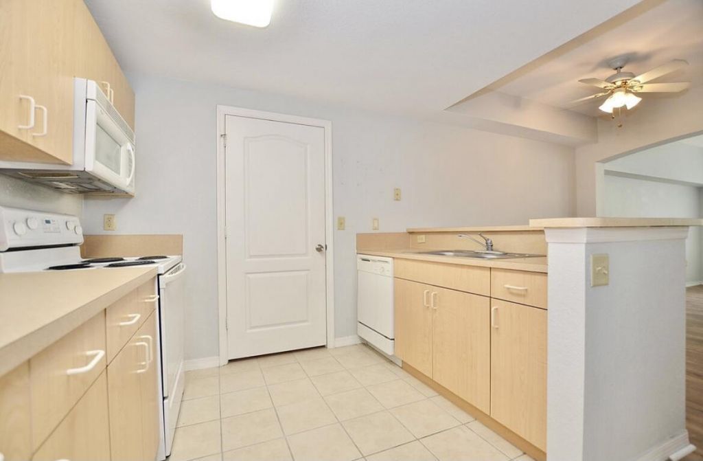 114 SW Peacock Boulevard, Unit 8105, Port Saint Lucie, FL 34986 Photo