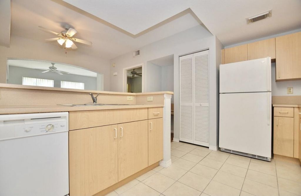 114 SW Peacock Boulevard, Unit 8105, Port Saint Lucie, FL 34986 Photo