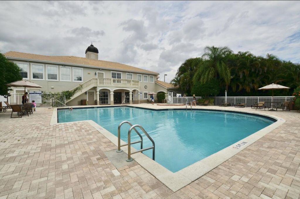 114 SW Peacock Boulevard, Unit 8105, Port Saint Lucie, FL 34986 Photo