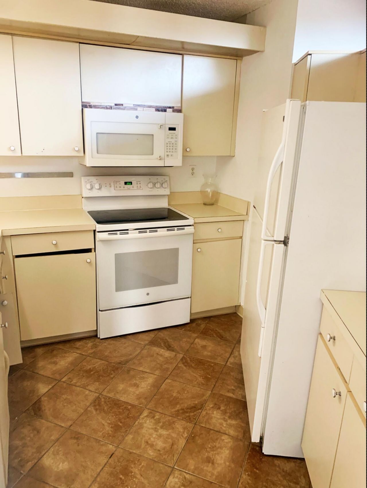 3915 Victoria Drive, West Palm Beach, FL 33406 Photo