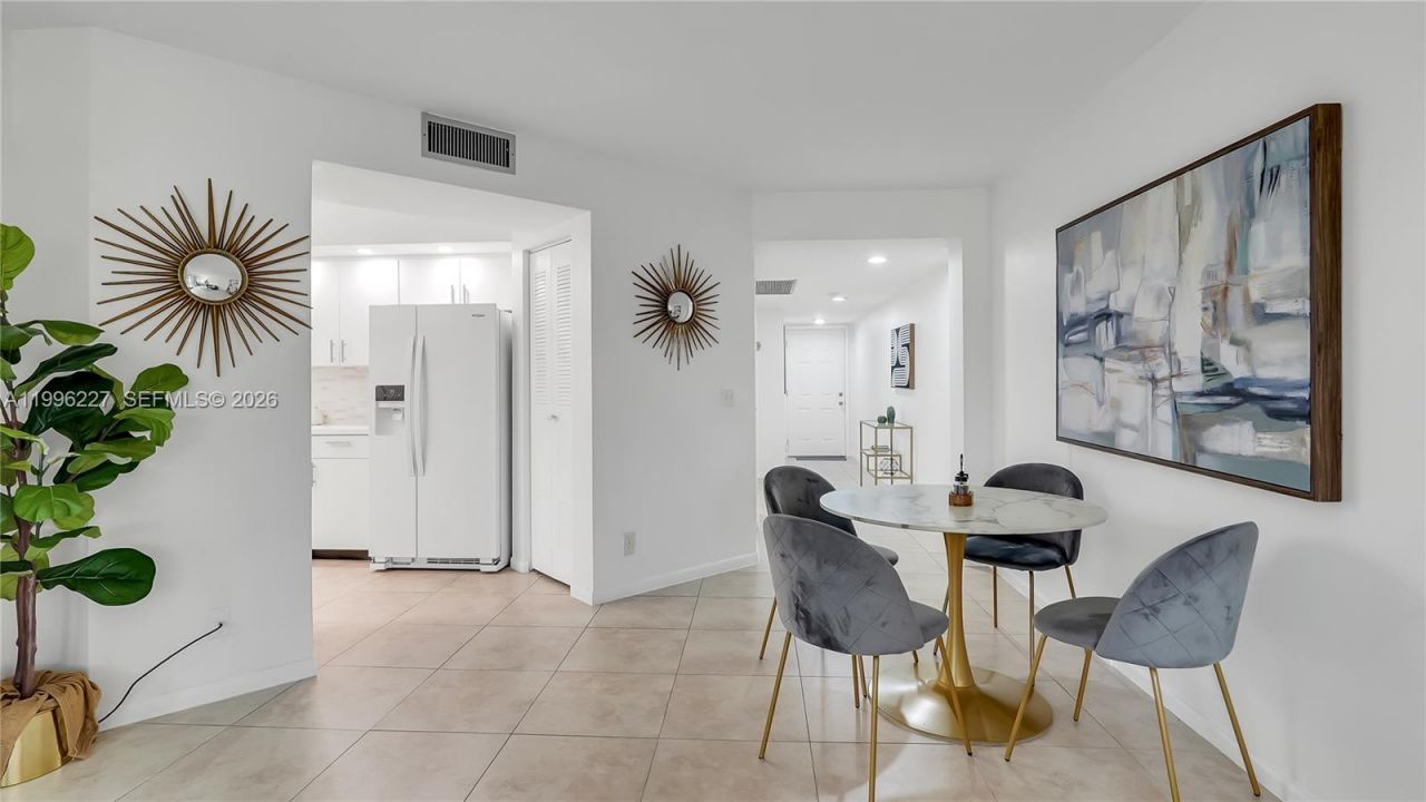 100 SW 130th Ter, Unit 204C, Pembroke Pines, FL 33027 Photo