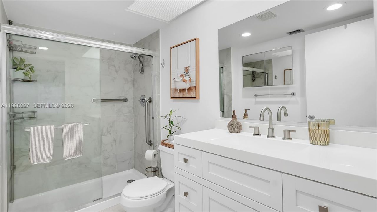 100 SW 130th Ter, Unit 204C, Pembroke Pines, FL 33027 Photo