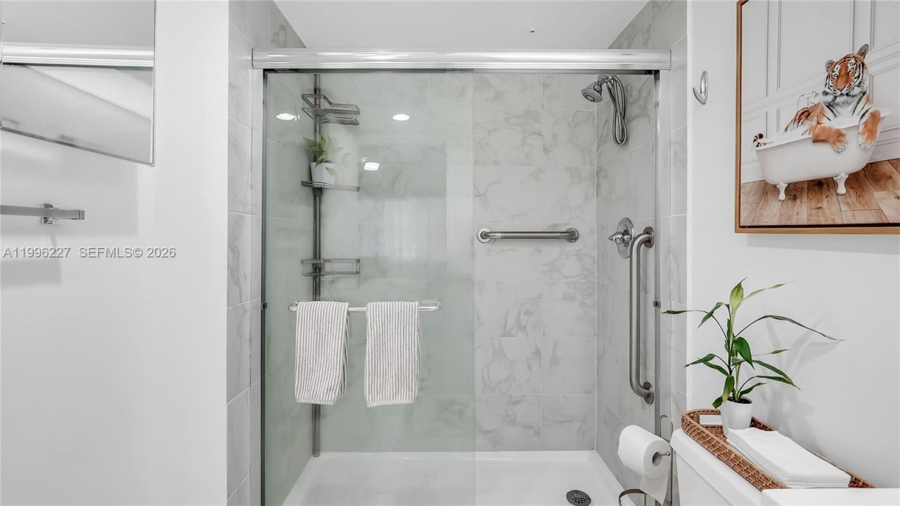 100 SW 130th Ter, Unit 204C, Pembroke Pines, FL 33027 Photo