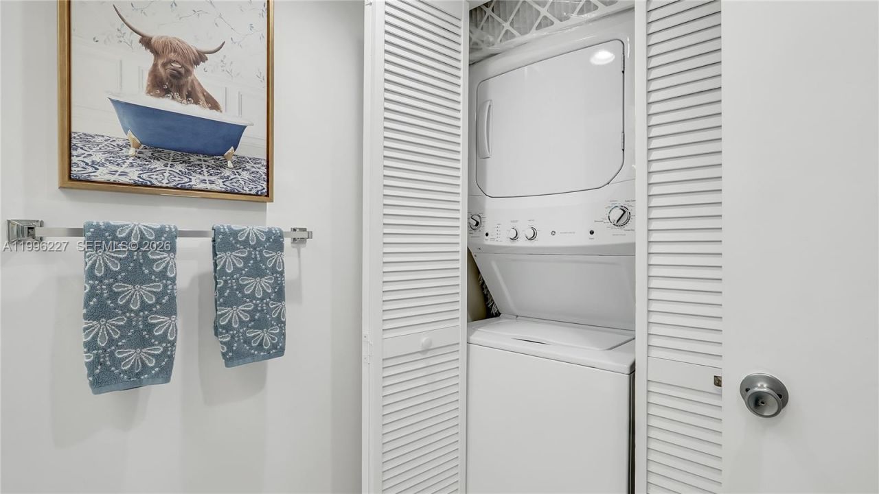 100 SW 130th Ter, Unit 204C, Pembroke Pines, FL 33027 Photo