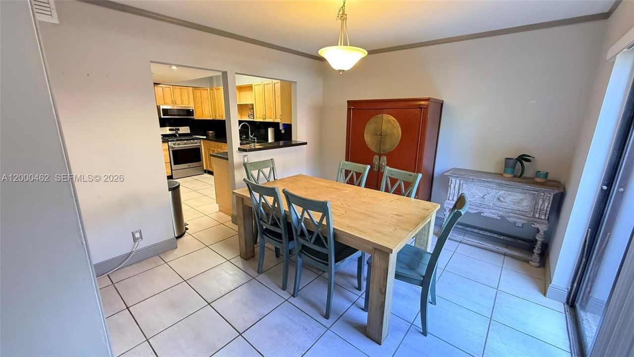 6621 SW 116th Pl, Unit A2, Miami, FL 33173 Photo