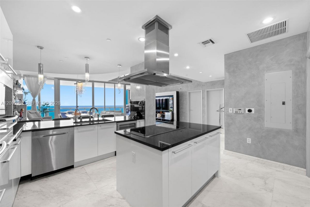 17121 Collins Ave, Unit PH4406, Sunny Isles Beach, FL 33160 Photo