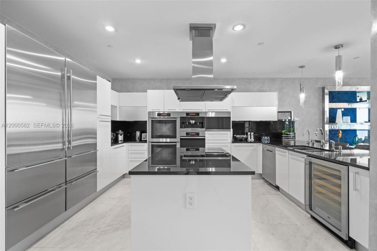 17121 Collins Ave, Unit PH4406, Sunny Isles Beach, FL 33160 Photo