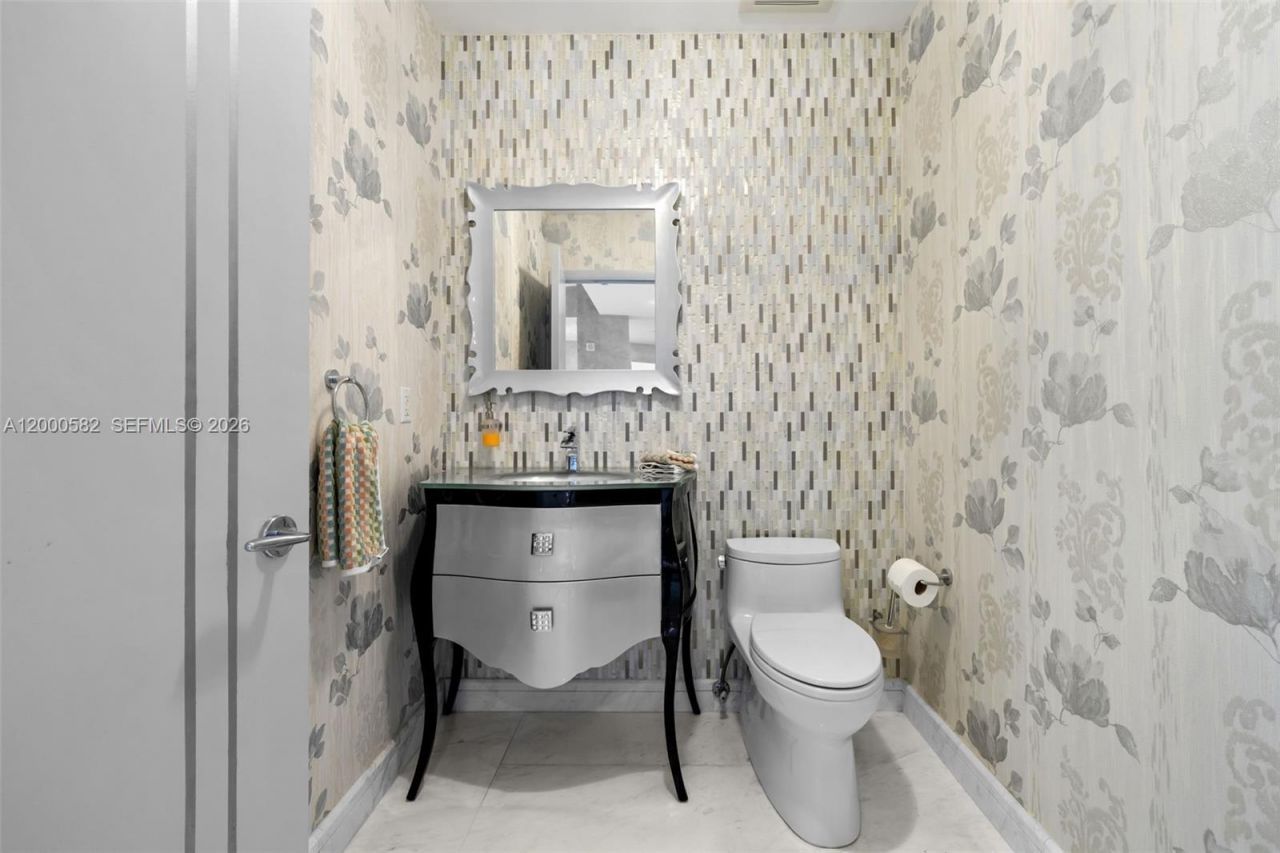 17121 Collins Ave, Unit PH4406, Sunny Isles Beach, FL 33160 Photo