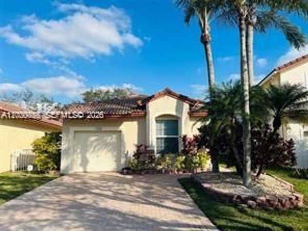 1325 NW 192nd Ter, Unit 1325, Pembroke Pines, FL 33029