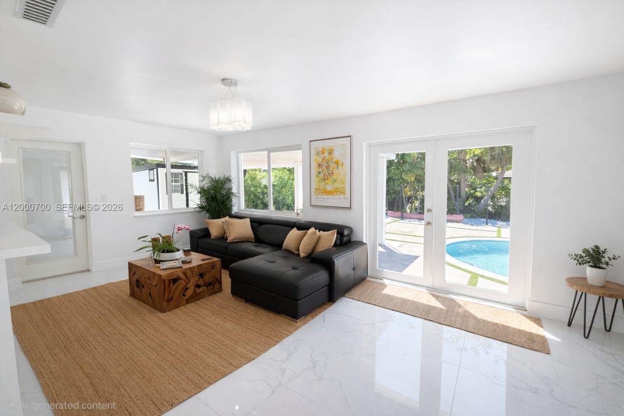 7142 SW 65th Ave, South Miami, FL 33143 Photo