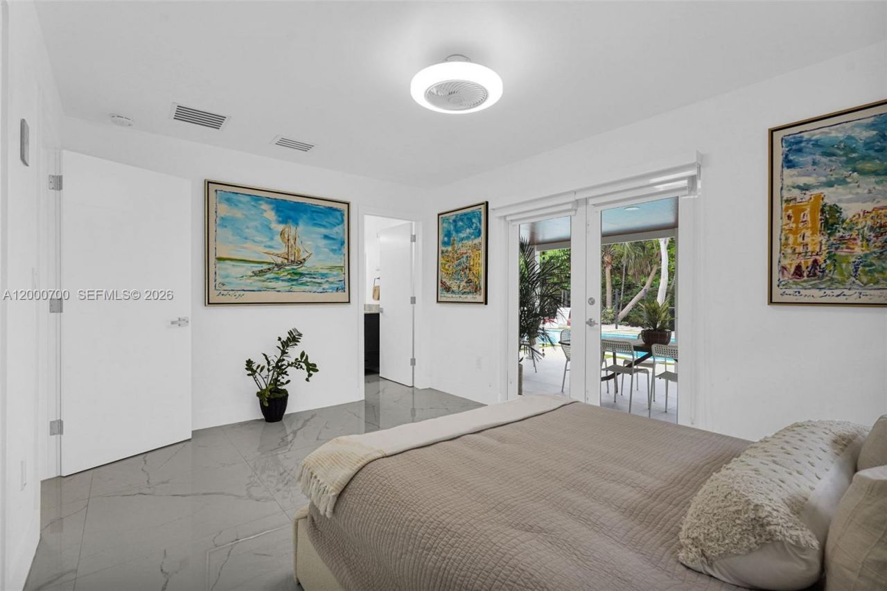 7142 SW 65th Ave, South Miami, FL 33143 Photo