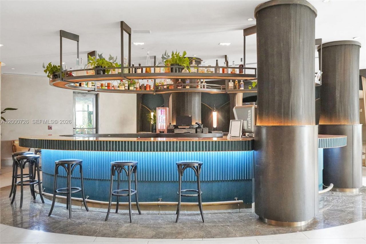 1100 West Ave, Unit 916, Miami Beach, FL 33139 Photo