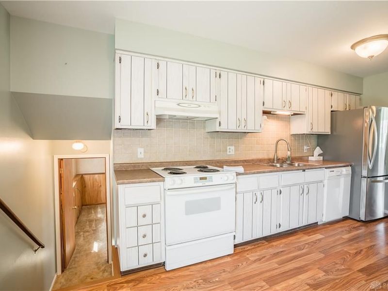 3125 Mountville Drive, Kettering, OH 45440 Photo 5