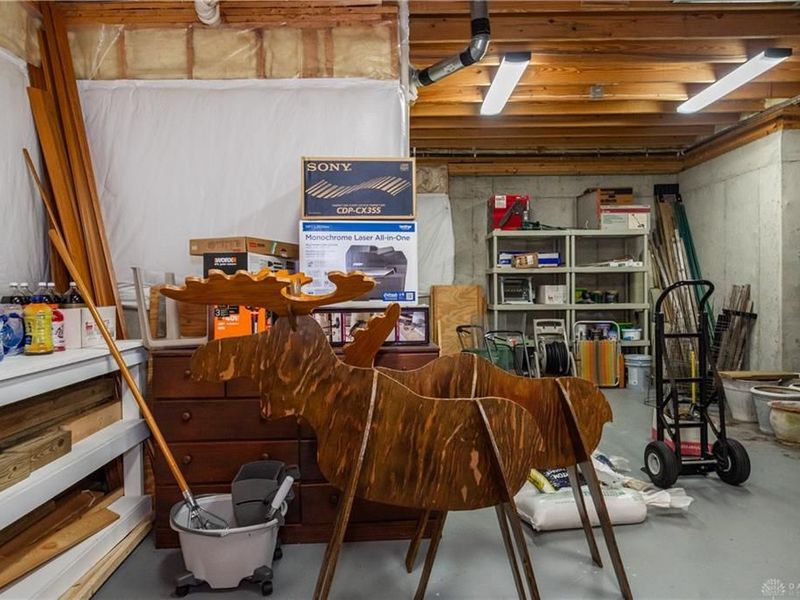 3955 Oakview Drive, Beavercreek, OH 45430 Photo 62