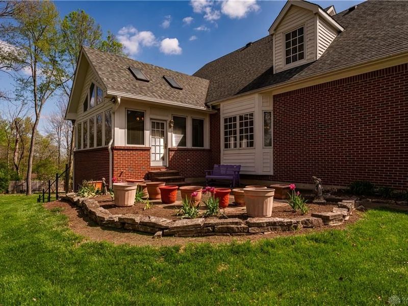 3955 Oakview Drive, Beavercreek, OH 45430 Photo 71