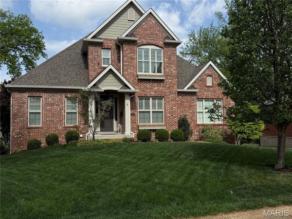 205 Brighton Way , Clayton, MO 63105