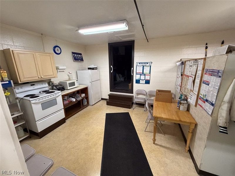 2202 31st Street NE, Canton, OH 44705 Photo 20