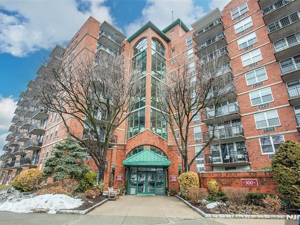 300 Main Street 915, LITTLE FALLS, NJ 07424