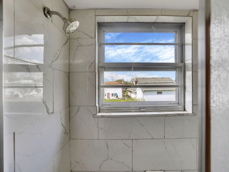 1680 Pin Oak Drive, Columbus, OH 43229 Photo 33