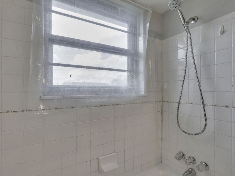 1680 Pin Oak Drive, Columbus, OH 43229 Photo 36