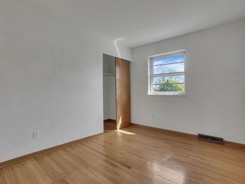 1680 Pin Oak Drive, Columbus, OH 43229 Photo 37