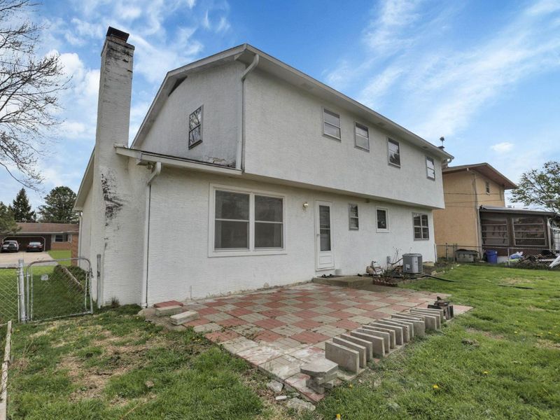 1680 Pin Oak Drive, Columbus, OH 43229 Photo 47