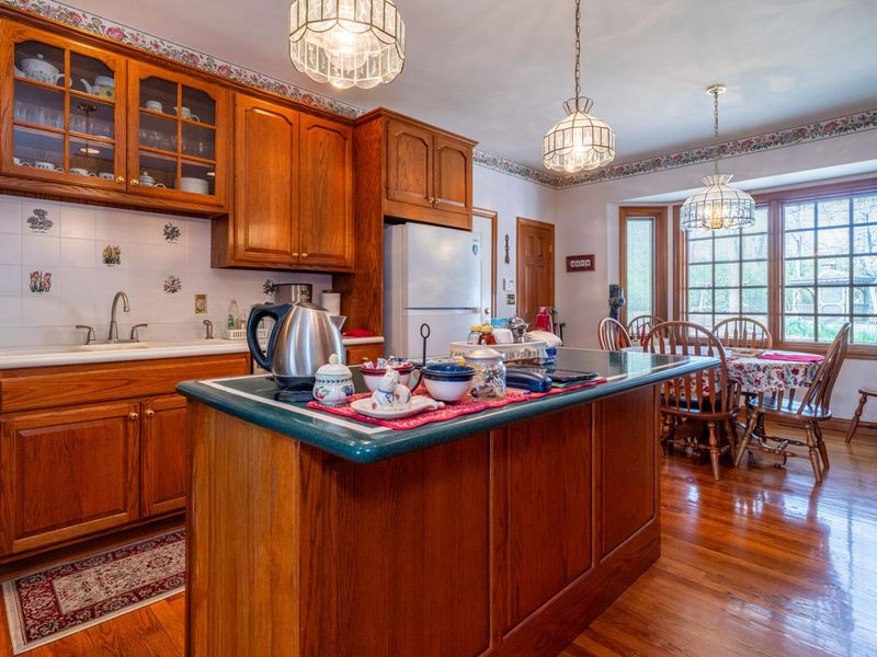 3955 Oakview Drive, Beavercreek, OH 45430 Photo 18