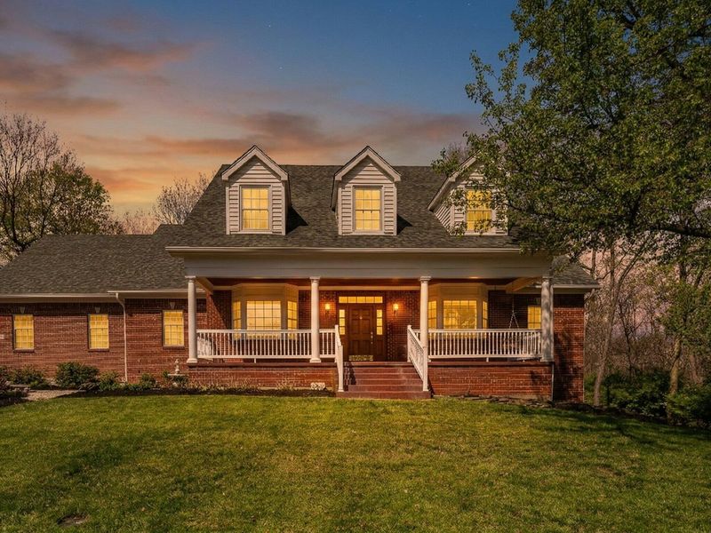 3955 Oakview Drive, Beavercreek, OH 45430 Photo 2