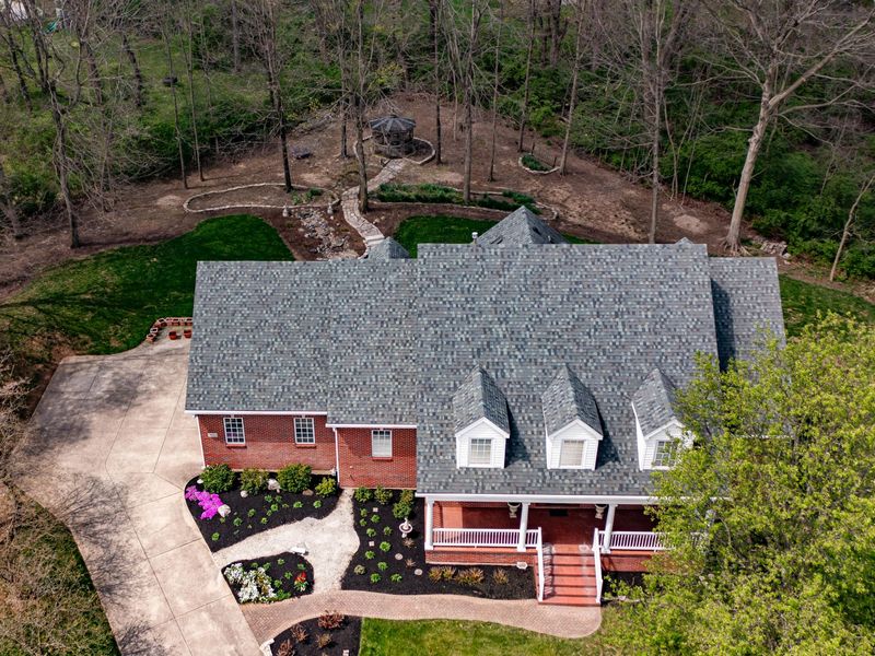 3955 Oakview Drive, Beavercreek, OH 45430 Photo 3