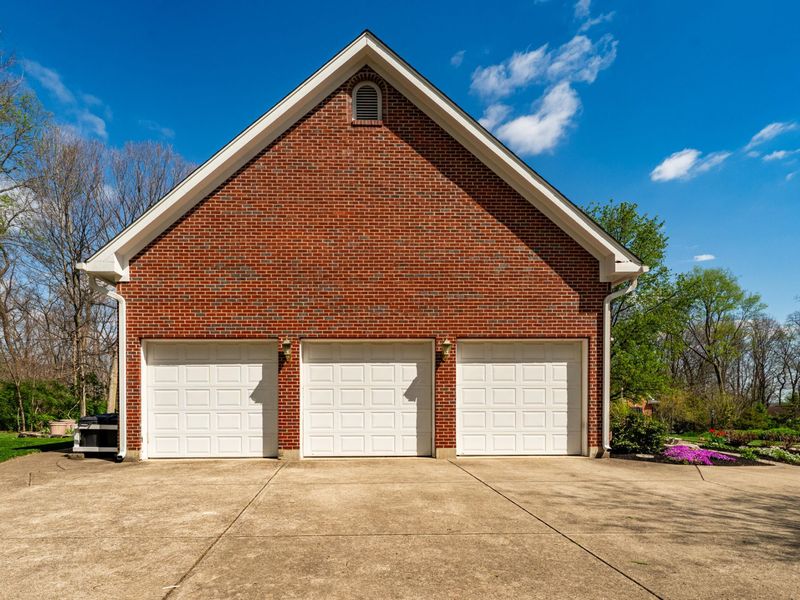 3955 Oakview Drive, Beavercreek, OH 45430 Photo 67