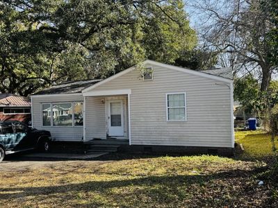 1255 Remount Road, North Charleston, SC 29406