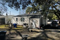 1255 Remount Road photo 4