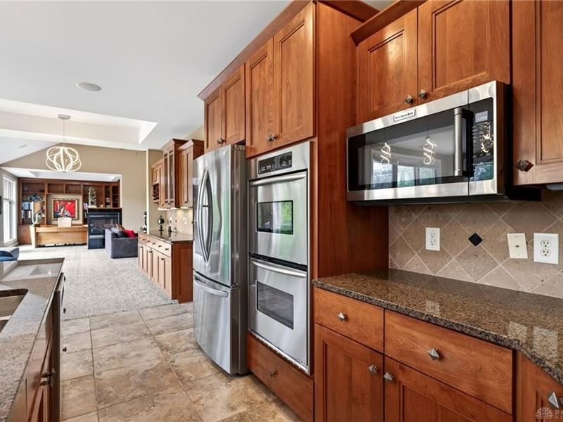 998 Olde Sterling Way, Washington Township, OH 45459 Photo 19