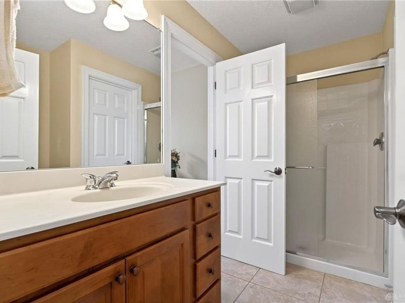 998 Olde Sterling Way, Washington Township, OH 45459 Photo 33