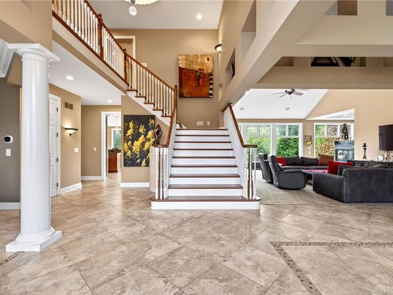 998 Olde Sterling Way, Washington Township, OH 45459 Photo 8