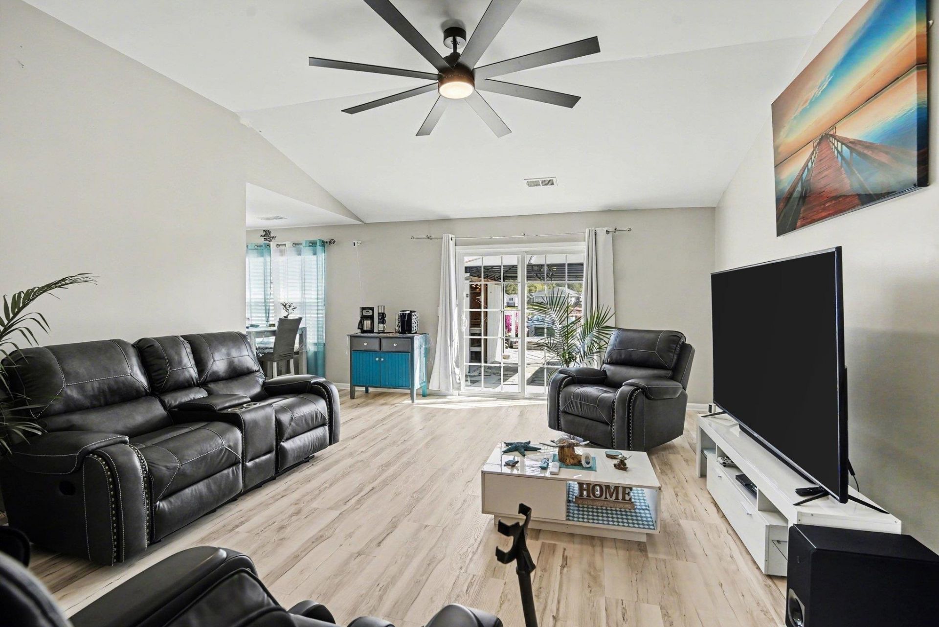 1838 Ackerrose Dr. Photo 6