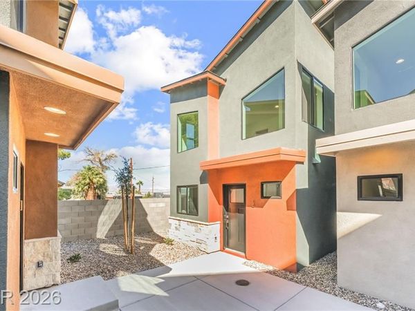 350 N 13th Street , Las Vegas, NV 89101