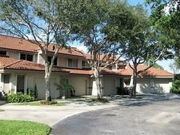 9322 NW 9th Place, Unit 9322, Plantation, FL 33324