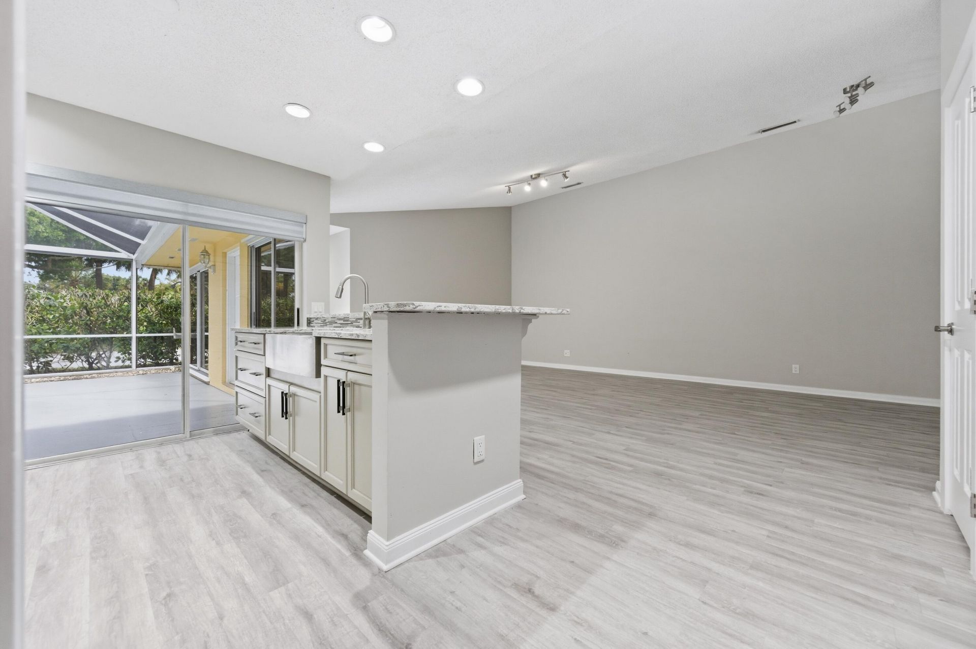 4904 Lake Catherine Drive, Palm Beach Gardens, FL 33403 Photo