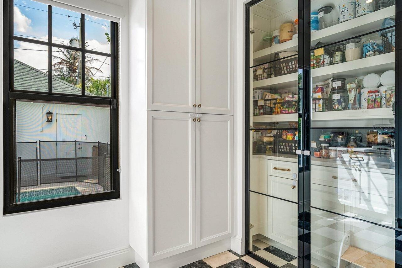 432 29th Street, West Palm Beach, FL 33407 Photo