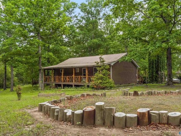 287 Alabama Highway 117, Mentone, AL 35984