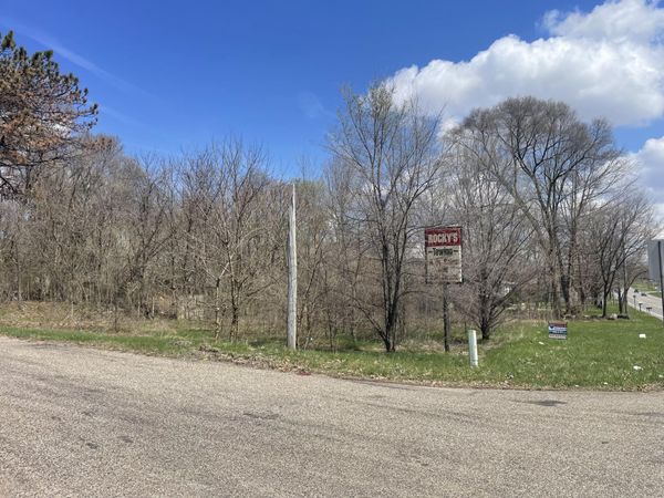 E Michigan Avenue, Battle Creek, MI 49014