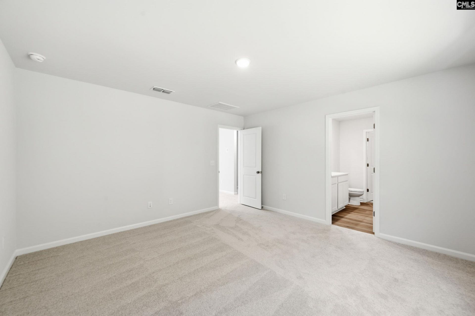 443 Edith Court Photo 11