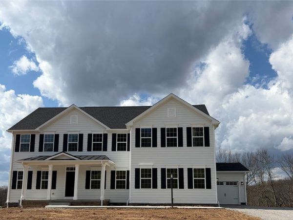 317 Pinewood Drive, Mars, PA 16046