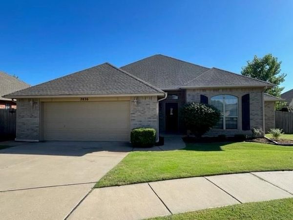 2836 NW 170th Court, Edmond, OK 73012