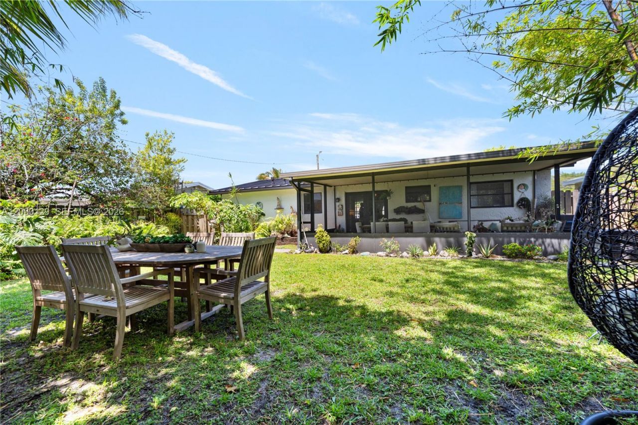 11740 NW 33rd St, Sunrise, FL 33323 Photo