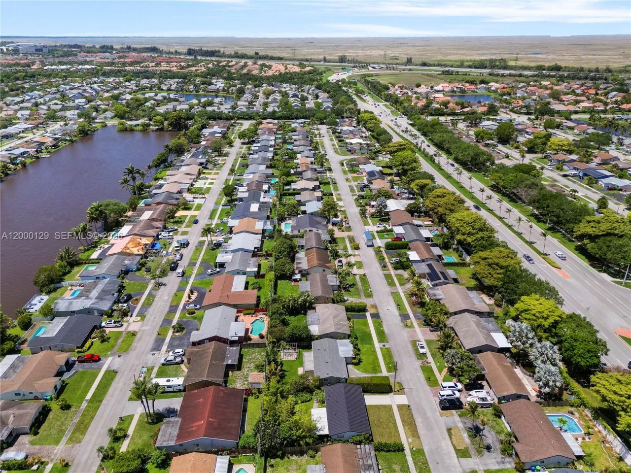 11740 NW 33rd St, Sunrise, FL 33323 Photo