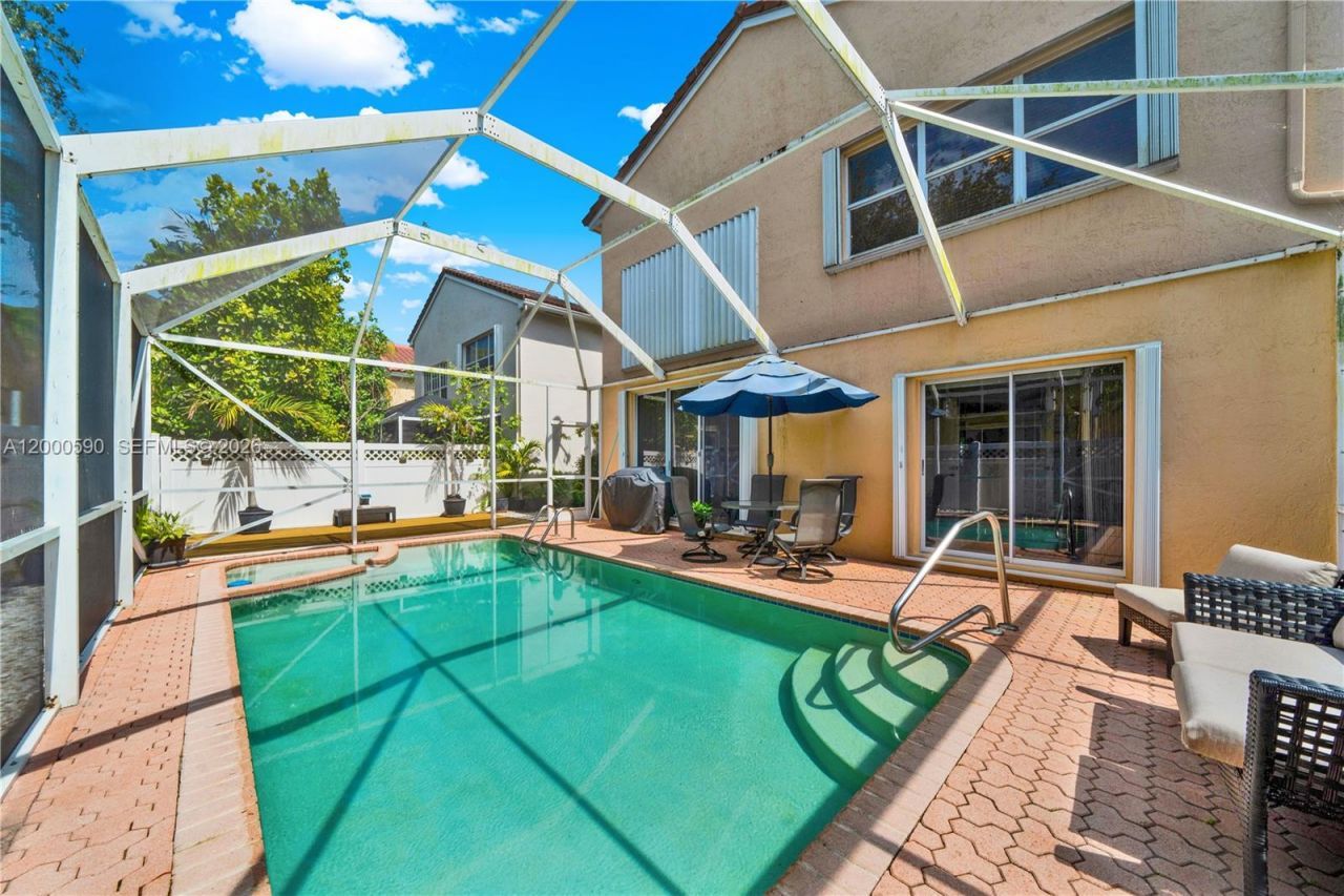 10840 NW 46th Dr, Coral Springs, FL 33076 Photo