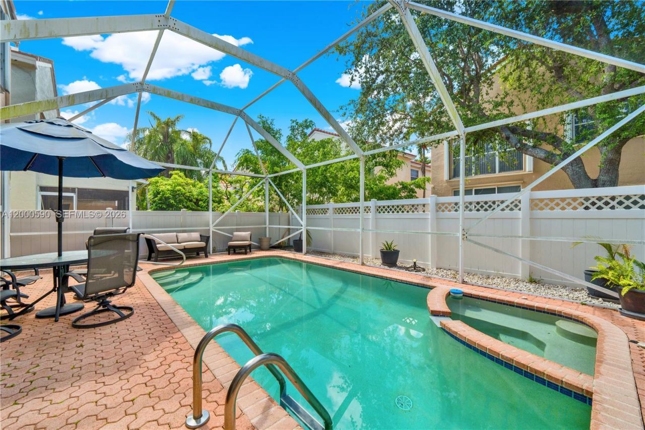 10840 NW 46th Dr, Coral Springs, FL 33076 Photo