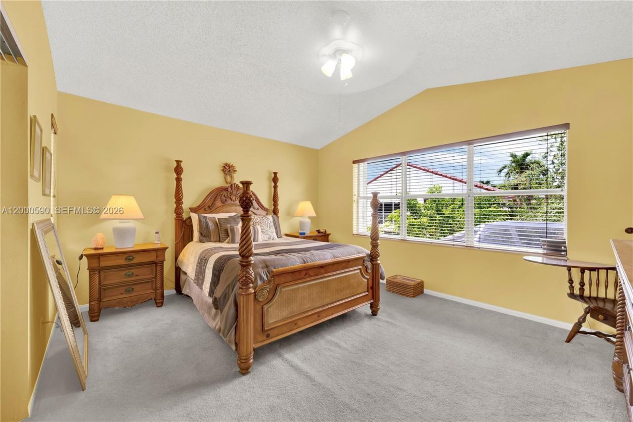 10840 NW 46th Dr, Coral Springs, FL 33076 Photo